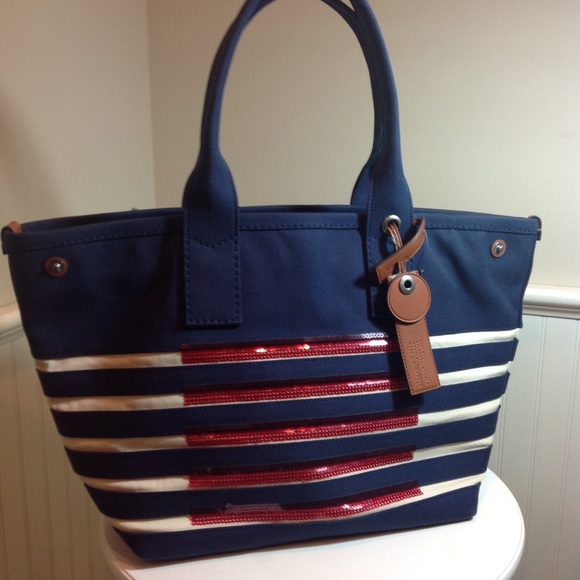 Marc Jacobs Handbags - 😊🎁NWT Marc Jacobs St Tropez Canvas Tote
